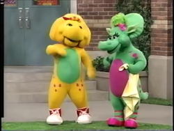Walk Around the Block with Barney Hollywoodedge, Quick Double Bell Di CRT015001.png