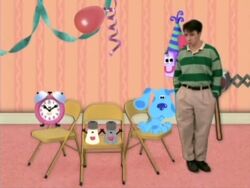 CLOCK, ALARM - LARGE ALARM CLOCK BELL RINGING Blue's Clues (7).jpg