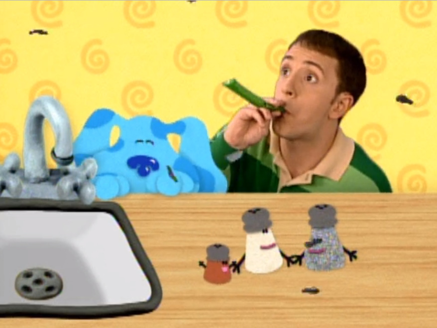 Sound Ideas, NOISEMAKER PAPER BLOWOUT WITH HORN, PARTY/Image Gallery Soundeffects Wiki Fandom