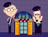 M. Esclave et Mr. Mackey ayant des apparences similaires dans "South Park est gay".