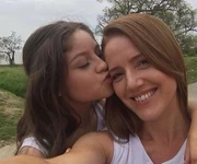 CaroyKarol.jpg (27 KB)