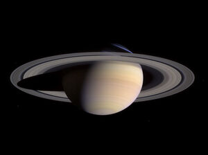 Saturn-cassini-March-27-2004