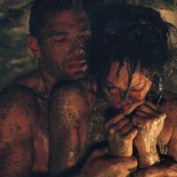 Crixus rescuing Naevia from the mines