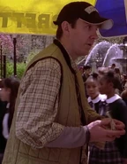 Grant Curtis as Hot Dog Vendor