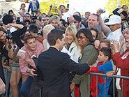 Tobey Maguire greets fans at the Queens premiere