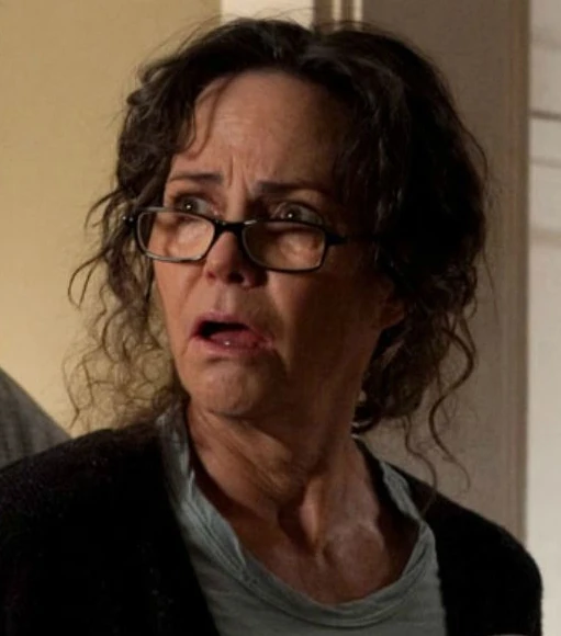 Aunt May (Sally Field) | Spider-Man Films Wiki | Fandom