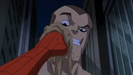 Marko recibe golpe de Spider-Man
