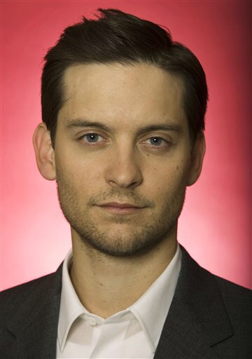 Tobey Maguire and Jennifer Meyer Split - ABC News