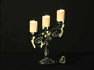 Lighted_Spooky_Candelabra