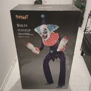 Stiltsfront.jpeg (253 KB) Front of box