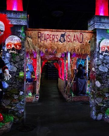 Reaper S Island Village Spirit Halloween Wikia Fandom Spirit halloween 2020 flagship tour! reaper s island village spirit