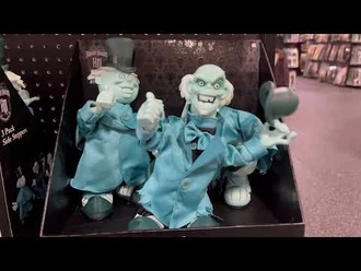 Spirit_Halloween_2023-_Haunted_Mansion_Hitchhiking_Ghosts_Side_Steppers