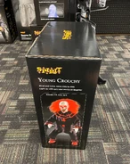 YoungCrouchyBox-2.jpg (3.06 MB) Left side view