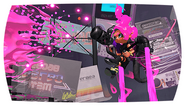 Agent 8 using the Inkjet in a mission.