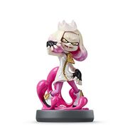 A Pearl Amiibo.