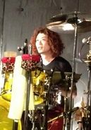 Shuntaro Kado.jpeg (28 KB) Shuntaro Kado (drums)
