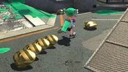 An Inkling carrying clams