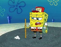  в чёрных штанах.