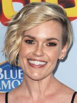 Kari Wahlgren Pic