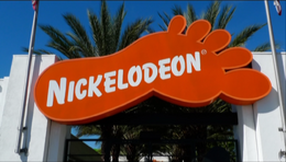 Nickelodeon foot logo in Truth or Square