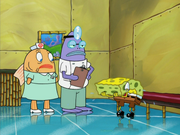 Фоновая 22 в роли медсестры рядом с Фоновый 116.