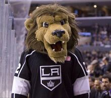 Bailey (Los Angeles Kings), SportsMascots Wikia