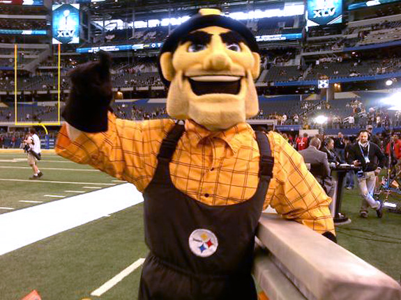 Pittsburgh Steelers Steely McBeam Table Mascot