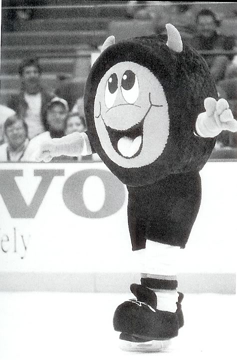 New Jersey Devils mascot shatters a giant window at a child's