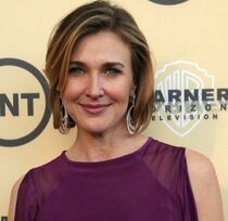 Brenda Strong