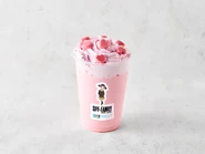 Sunshine City Collab Café Drinks 5.png (391 KB) Becky's Heart-Filled Strawberry Drink (ベッキーのハートたっぷりストロベリードリンク, Bekkī no Hāto Tappuri Sutoroberī Dorinku?)