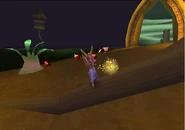 Портал в Tree Tops, а вдали — дом на курьей ножке…