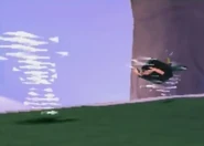 Заклинатель ветра уже запустил торнадо, но не успел увернуться от летящих в него сосулек