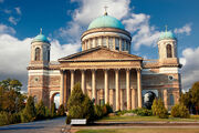RealWorld Esztergom Basilica.jpg