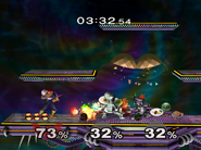 Captain Falcon contra Mario y Luigi de Metal en el escenario.