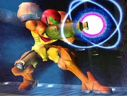 Samus cargando el disparo carga en Super Smash Bros. Melee.
