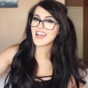 What zodiac sign does sssniperwolf have 60 photos - Youhoroscope.com