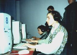 Part1zan Elite16-I Quake 3 Aug 2002