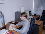 На рабочем месте, 2003 год