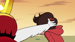 S2E31 Hekapoo slaps the back of Marco's head