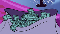 S2E33 Tad's money falls into the bag of money