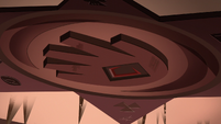 S1E15 Blood Moon Ball hand-shaped skylight