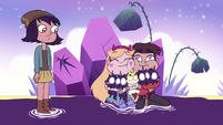 S4E31 Star and Marco hugging black unicorns