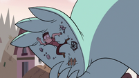 S3E4 Mewman man stuck to bottom of monster's foot