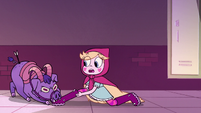 S2E23 Lil Chauncey pulls on Star Butterfly's boot