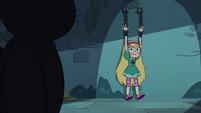 S3E7 Giant mouse enters Star Butterfly's cell