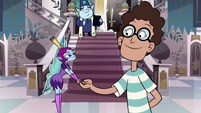 S1E12 Pixie Empress and Alfonzo holding hands