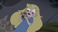 S4E1 Star notices something on the pie.png (627 KB)