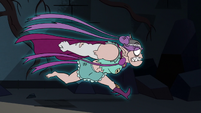 S3E24 Mina Loveberry running away