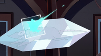 S2E41 Mewni rats gets crystallized while fleeing