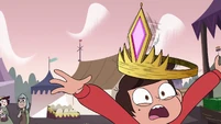 S4E1 River's crown sails over Marco's head.png (1 MB)